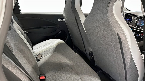 Renault Zoe 23 of 25