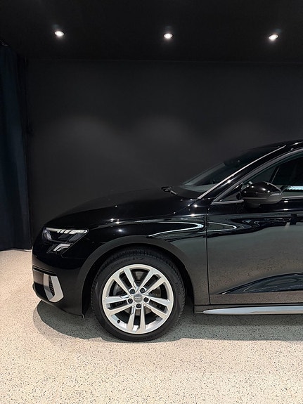 Audi A3 5 of 16