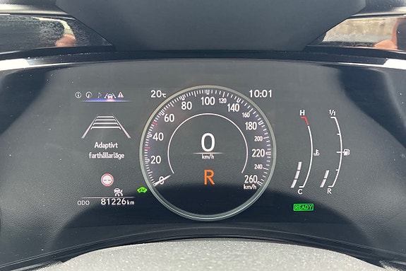 Lexus NX350h 17 of 25