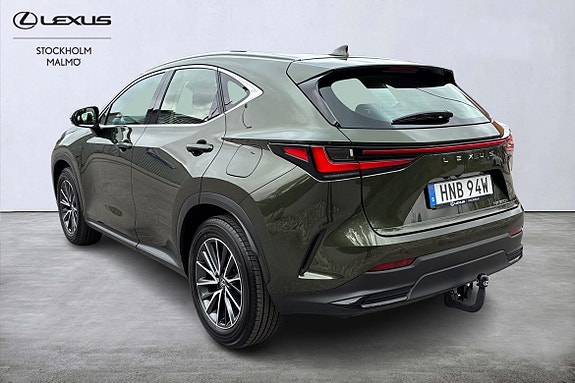 Lexus NX350h 3 of 25