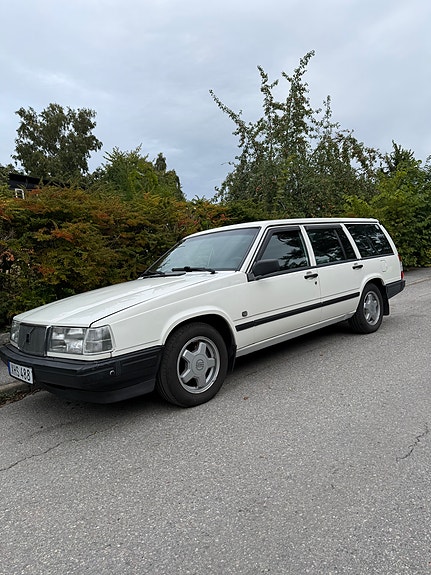 Volvo 940 4 of 12
