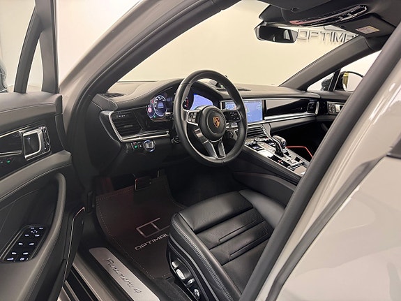 Porsche Panamera 4 5 of 19