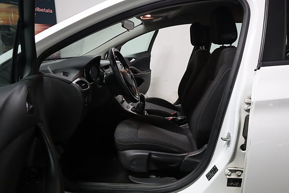 Opel Astra 8 of 21