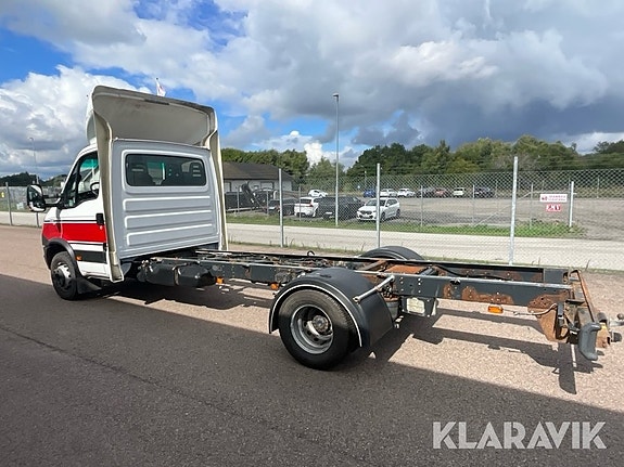 Chassi Iveco Daily 70C17 2 of 6