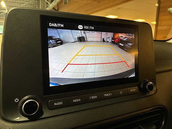 Hyundai Kona 17 of 24