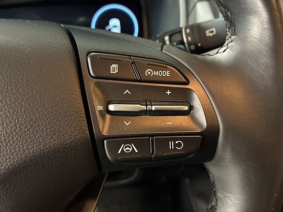 Hyundai Kona 16 of 24