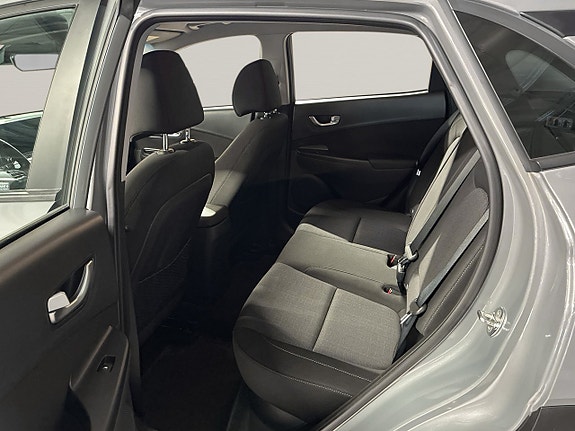 Hyundai Kona 10 of 24