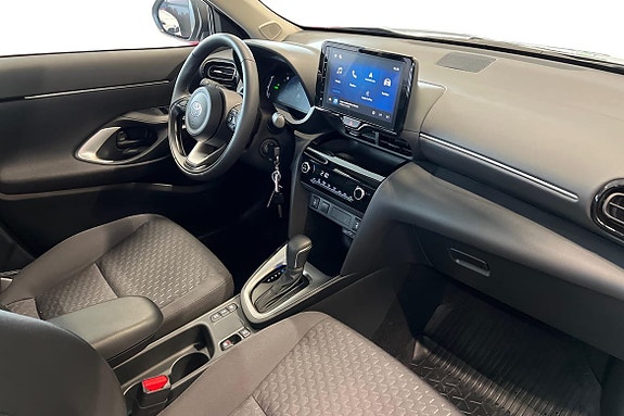 Toyota Yaris Cross 7 of 24