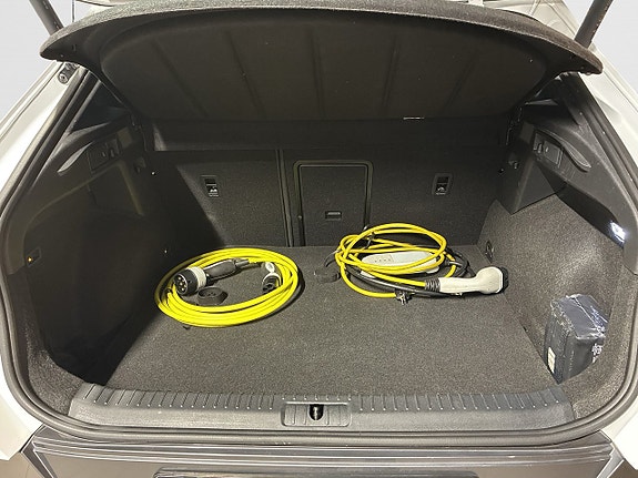 Cupra Formentor e-HYBRID 12 of 29