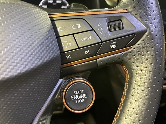 Cupra Formentor e-HYBRID 16 of 29