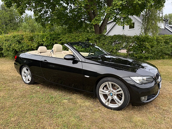 BMW 325i 6 of 7