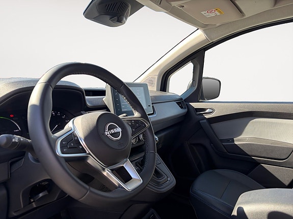 Nissan Townstar 13 of 17