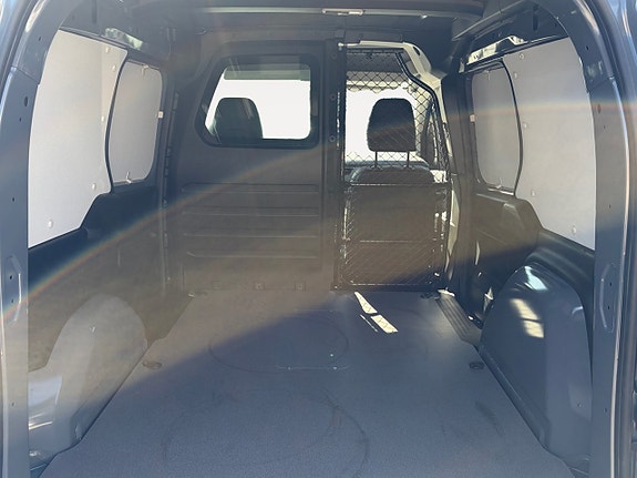 Nissan Townstar 9 of 17