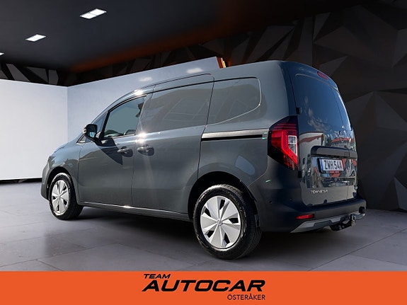 Nissan Townstar 4 of 17