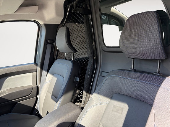 Nissan Townstar 12 of 17