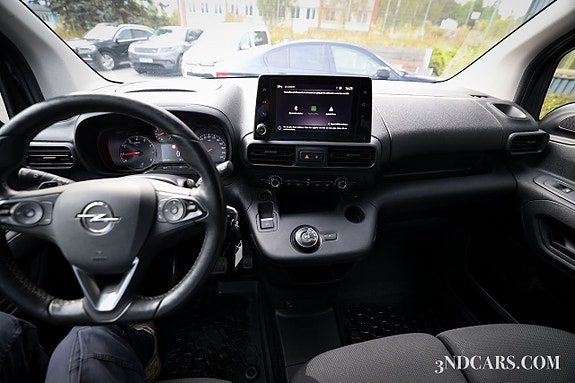 Opel Combo 11 of 13