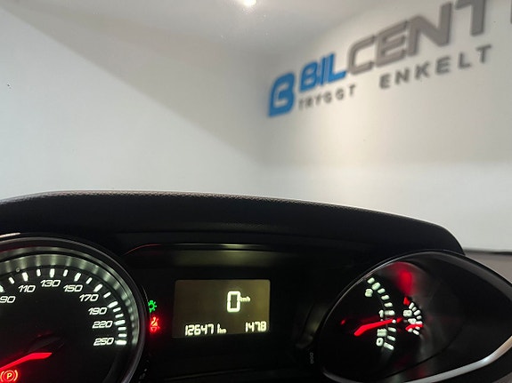 Peugeot 308 13 of 13
