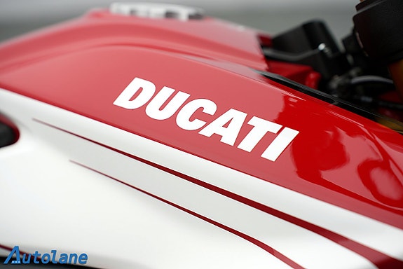 Ducati Hypermotard 939 SP* Öhlins fram & bak, Termignoni ljuddämpare 22 of 28