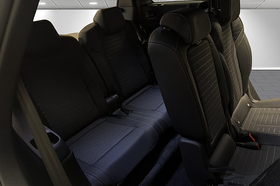 Peugeot 5008 14 of 21