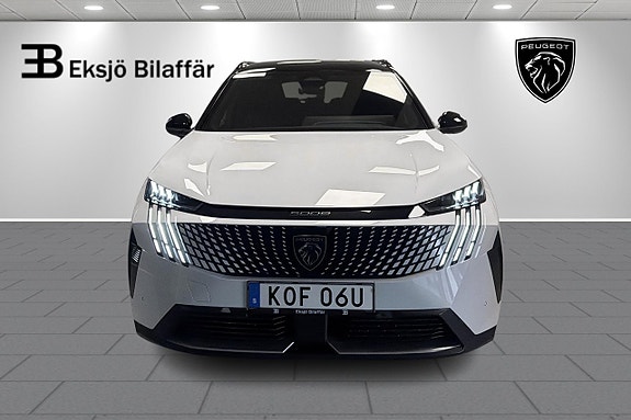 Peugeot 5008 2 of 21