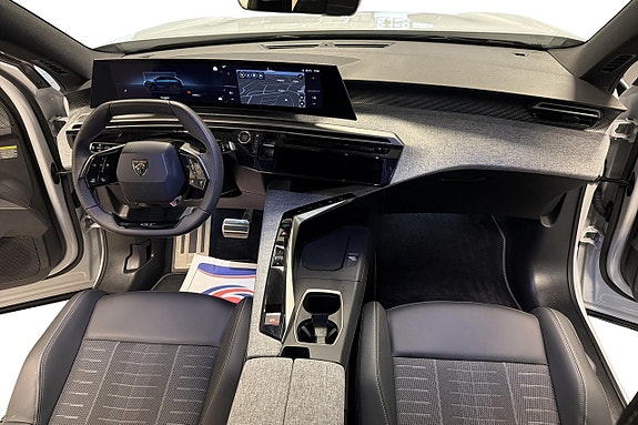 Peugeot 5008 15 of 21