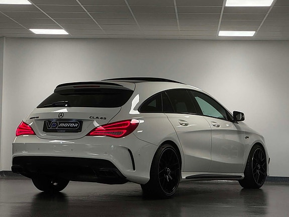 Mercedes-Benz CLA45 5 of 21