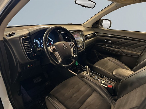 Mitsubishi Outlander 7 of 21