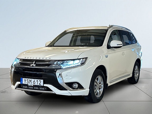 Mitsubishi Outlander 16 of 21