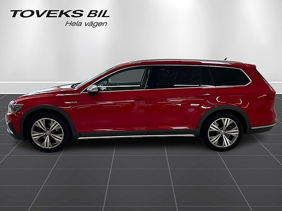 Volkswagen Passat Alltrack 6 of 15