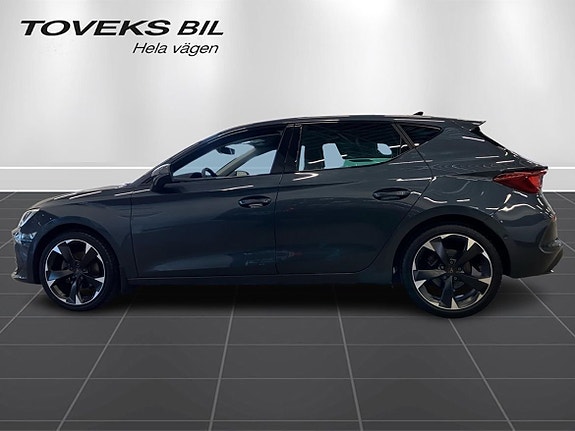 Cupra Leon 2 of 16
