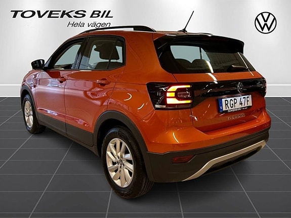 Volkswagen T-Cross 5 of 22