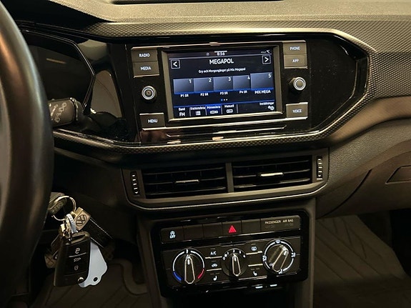 Volkswagen T-Cross 16 of 22