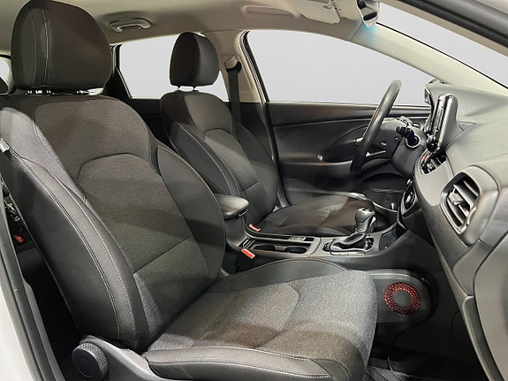 Hyundai i30 9 of 18
