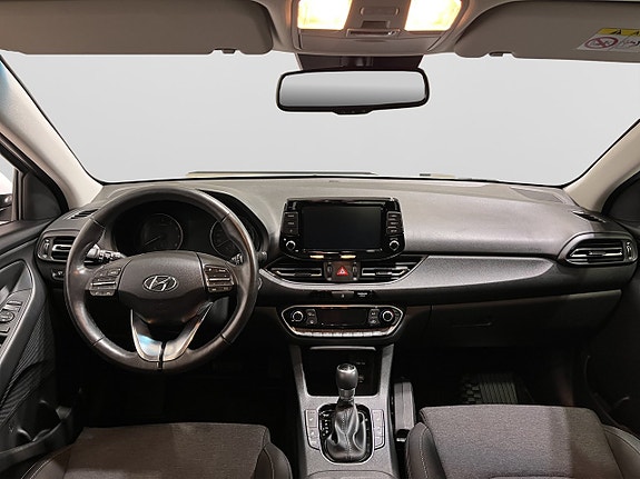 Hyundai i30 12 of 18