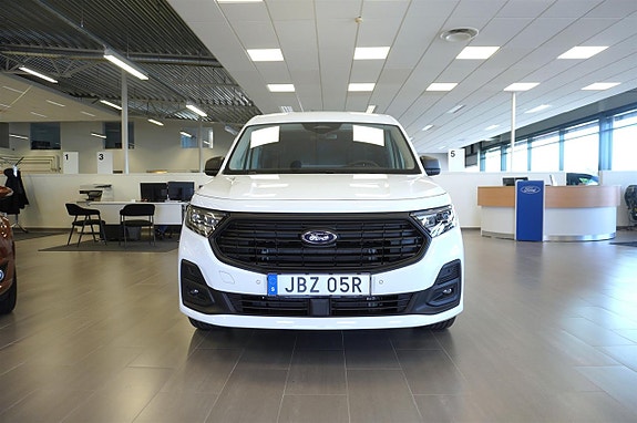 Ford Transit Connect 2 of 21