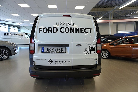 Ford Transit Connect 5 of 21