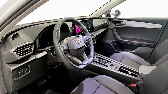 Cupra Leon 7 of 12