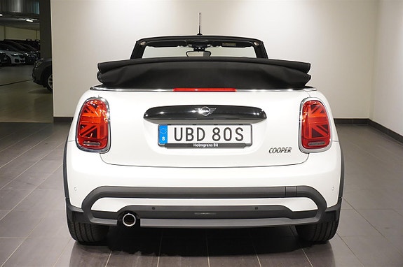 MINI Cooper 10 of 11