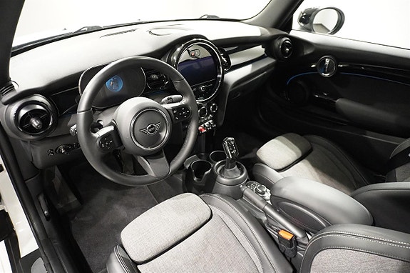 MINI Cooper 4 of 11