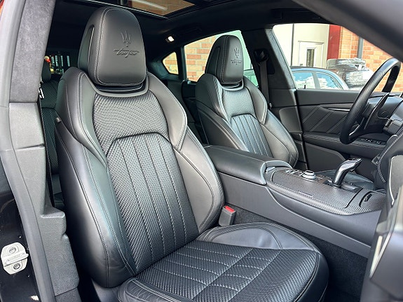 Maserati Levante 11 of 30