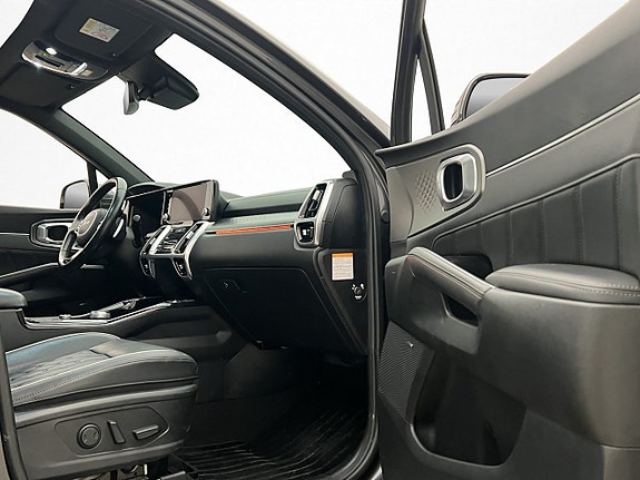Kia Sorento 19 of 30
