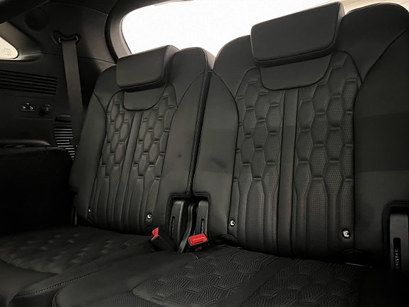 Kia Sorento 22 of 30