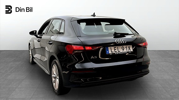 Audi A3 3 of 19