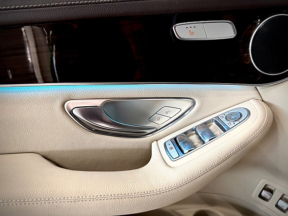 Mercedes-Benz GLC220 d 10 of 18