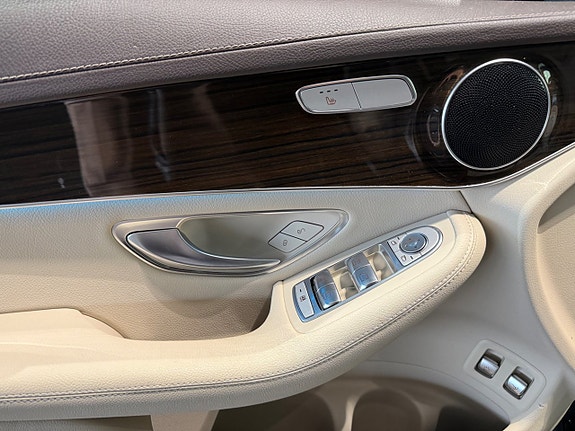 Mercedes-Benz GLC220 d 8 of 18