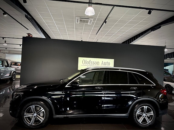 Mercedes-Benz GLC220 d 2 of 18