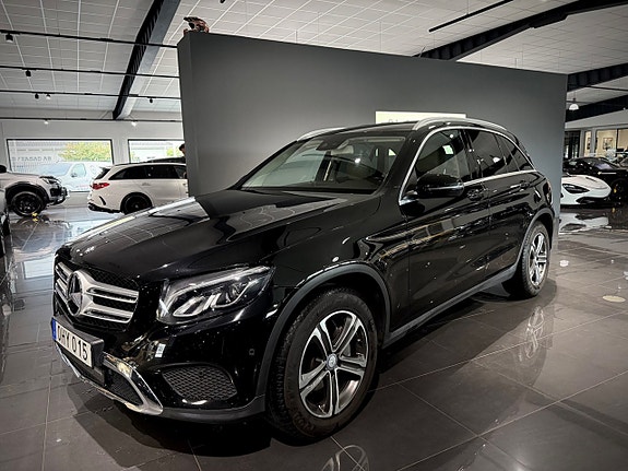 Mercedes-Benz GLC220 d 9 of 18
