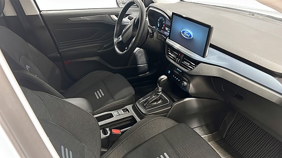 Ford Focus 3 of 12