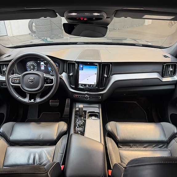 Volvo XC60 9 of 13
