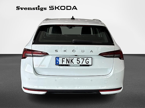 Skoda Octavia 7 of 16